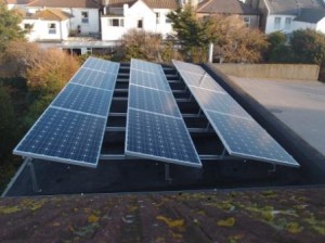 Flat roof Solar pv